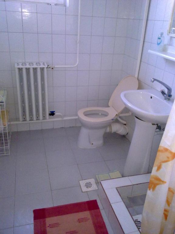 Alabastrom Panzio Es Etterem Bed & Breakfast Bogacs Bilik gambar
