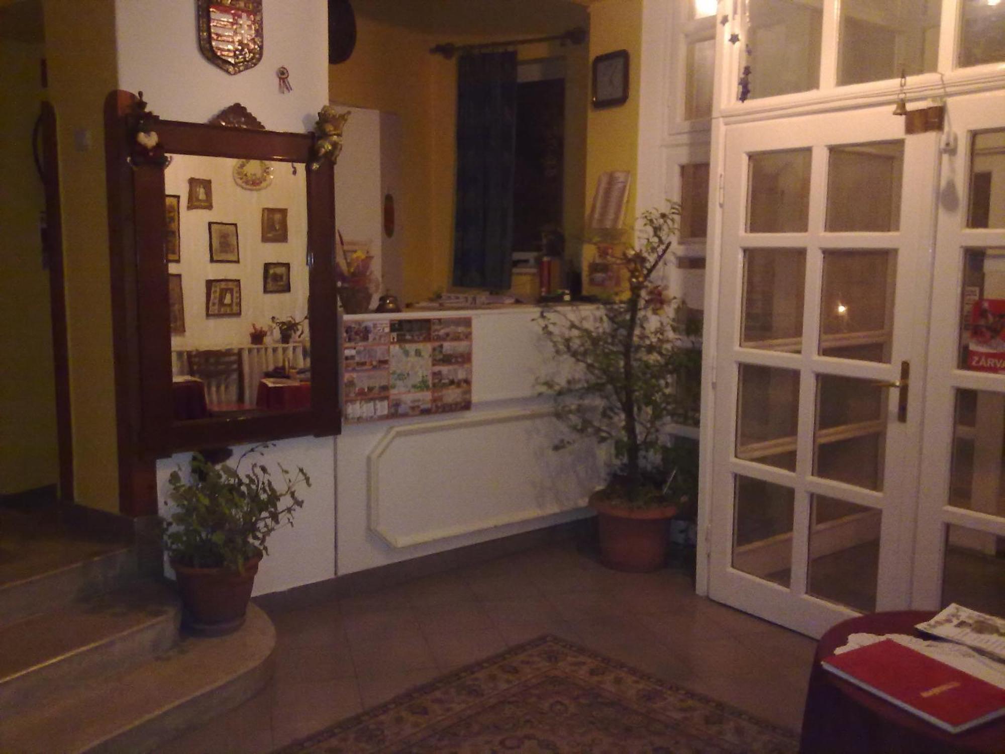 Alabastrom Panzio Es Etterem Bed & Breakfast Bogacs Luaran gambar