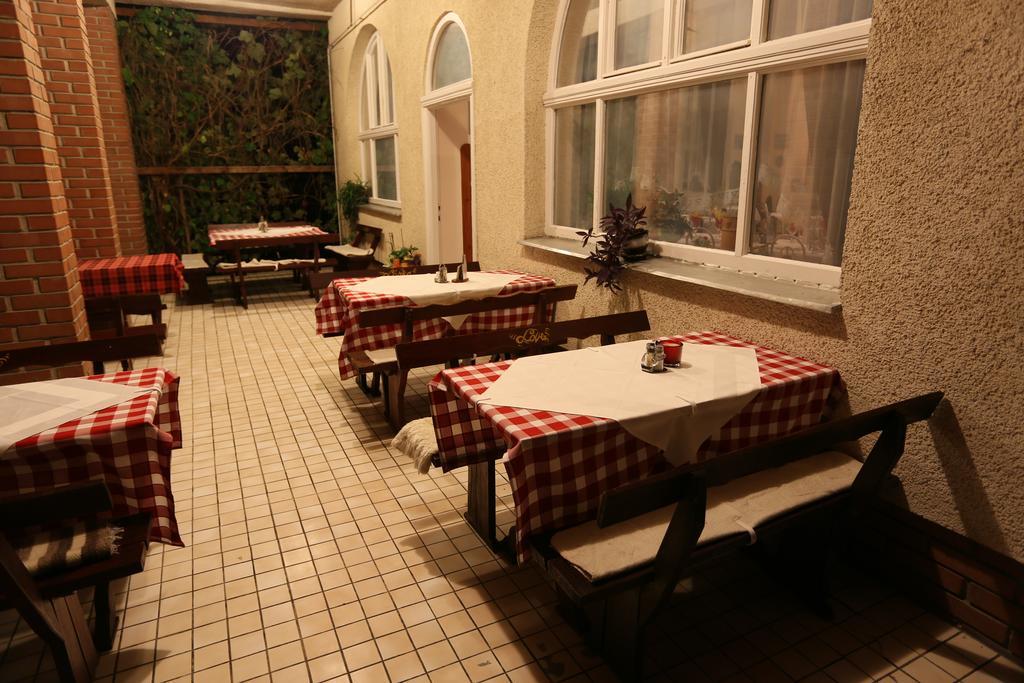 Alabastrom Panzio Es Etterem Bed & Breakfast Bogacs Luaran gambar