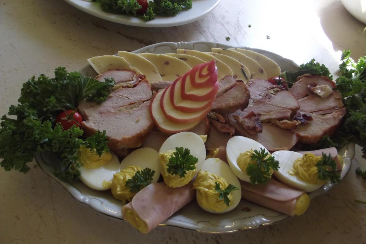 Alabastrom Panzio Es Etterem Bed & Breakfast Bogacs Luaran gambar